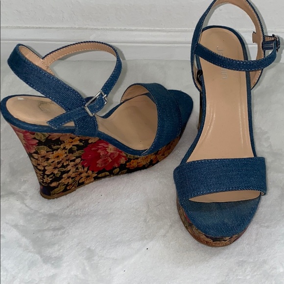 blue jean wedges